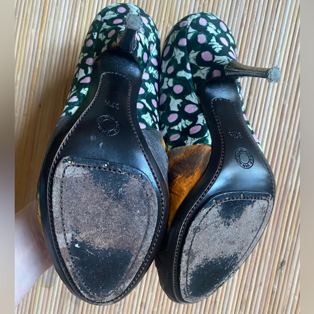 WOMEN HEEL PUMPS BY DRIES VAN NOTEN Floral Heels Rouched size 37.5 - Picture 3 of 5